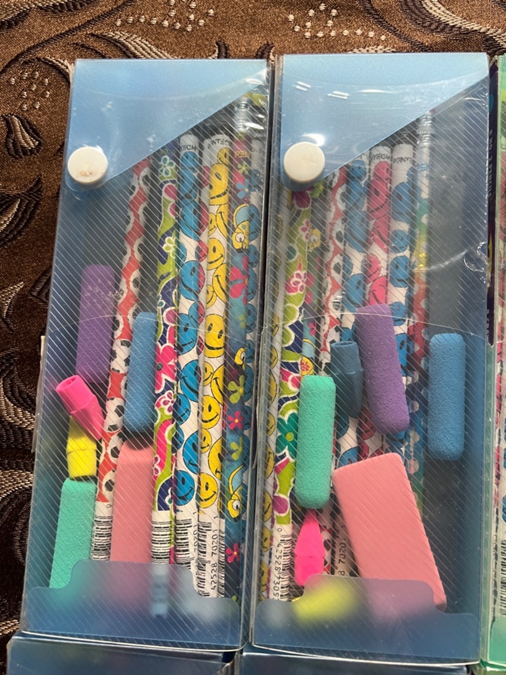 Pencil sets - Picture 2 of 9